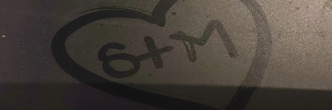 bombshellyyy's profile banner image