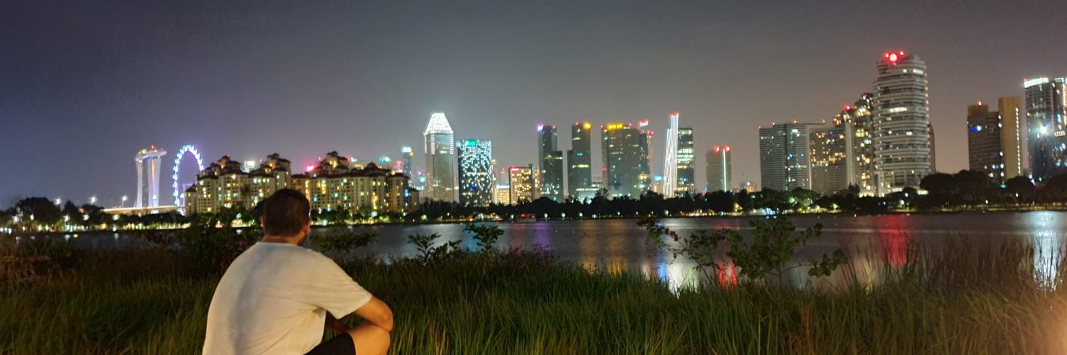 Adrián Garrido banner