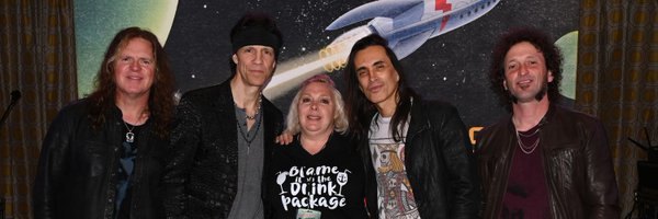 NinaSTNradio Profile Banner