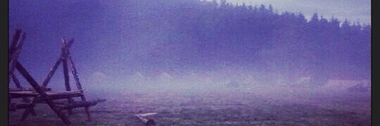 elieknarf's profile banner image
