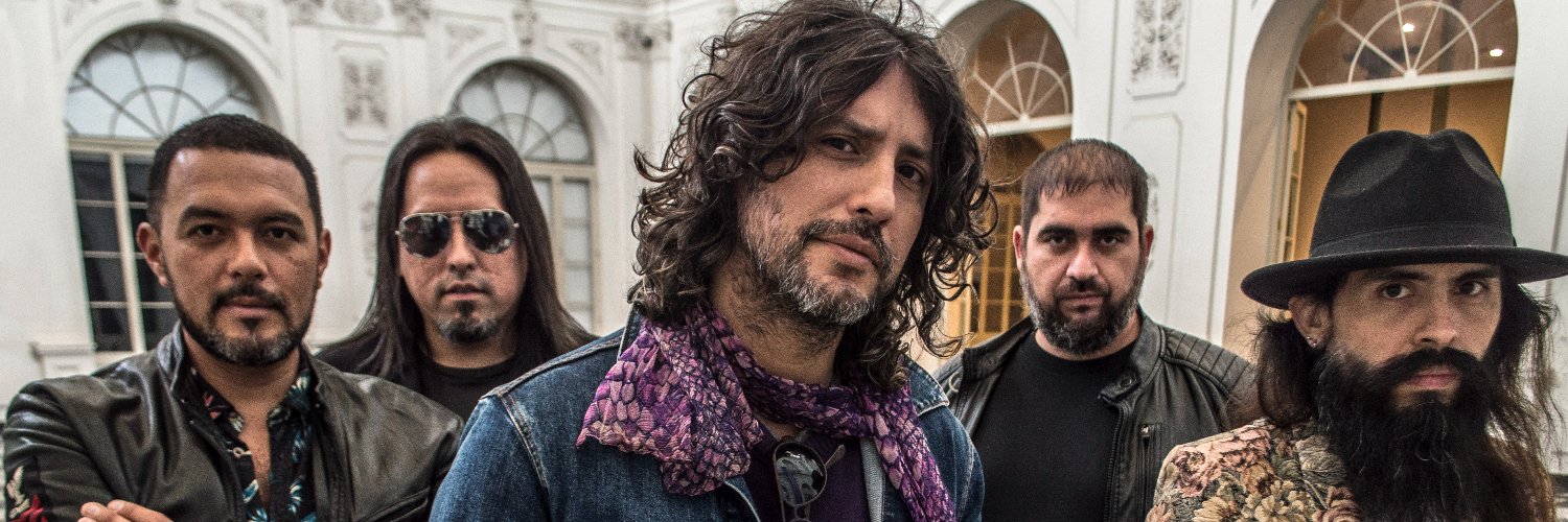 Emergency Blanket banner