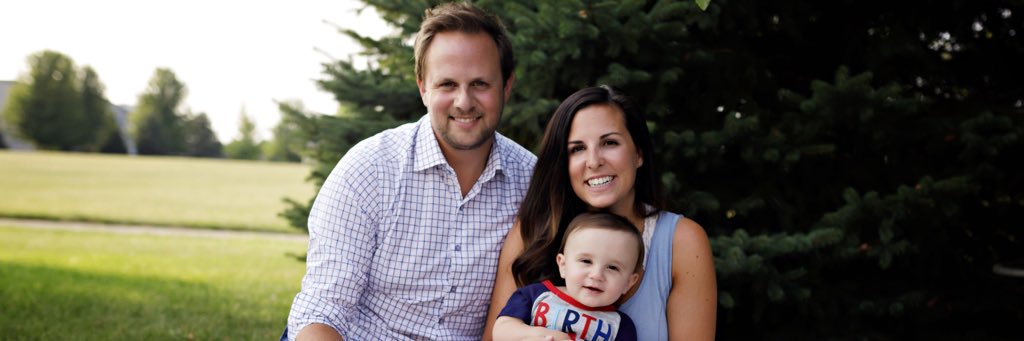 MrsFirstPage's profile banner image