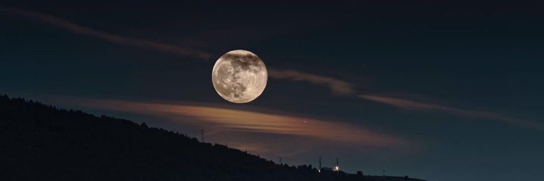 EmreSevenn's profile banner image