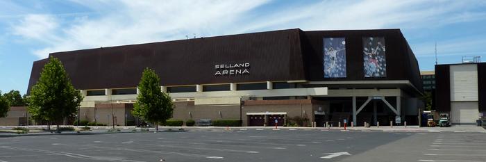 SellandArena's profile banner image