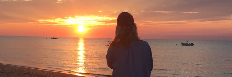 HollyCussen_'s profile banner image