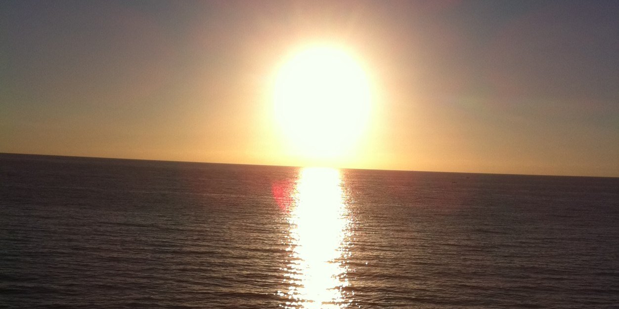 tlne728's profile banner image
