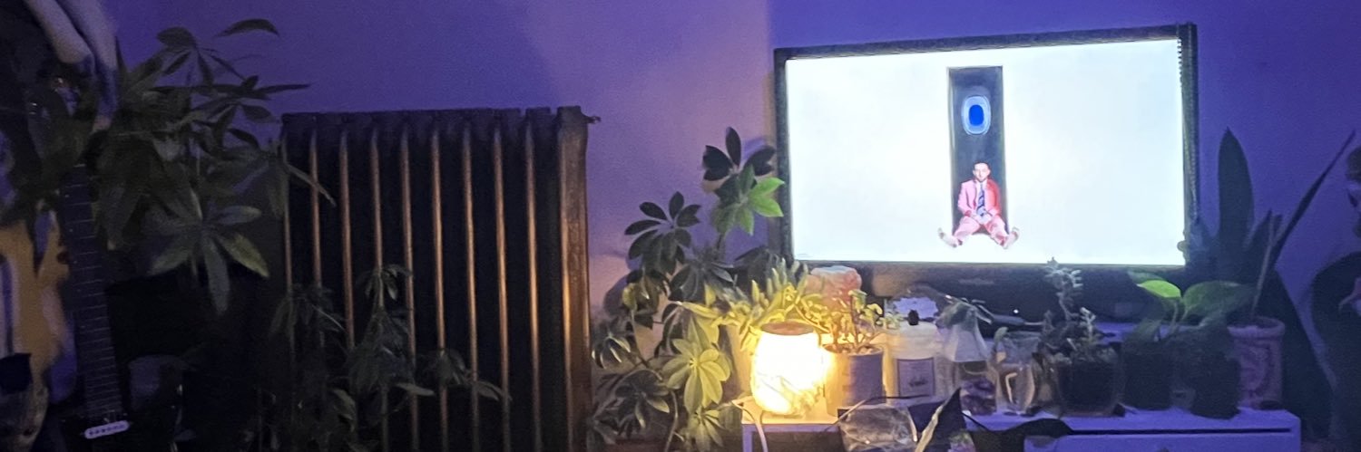 maddvick's profile banner image