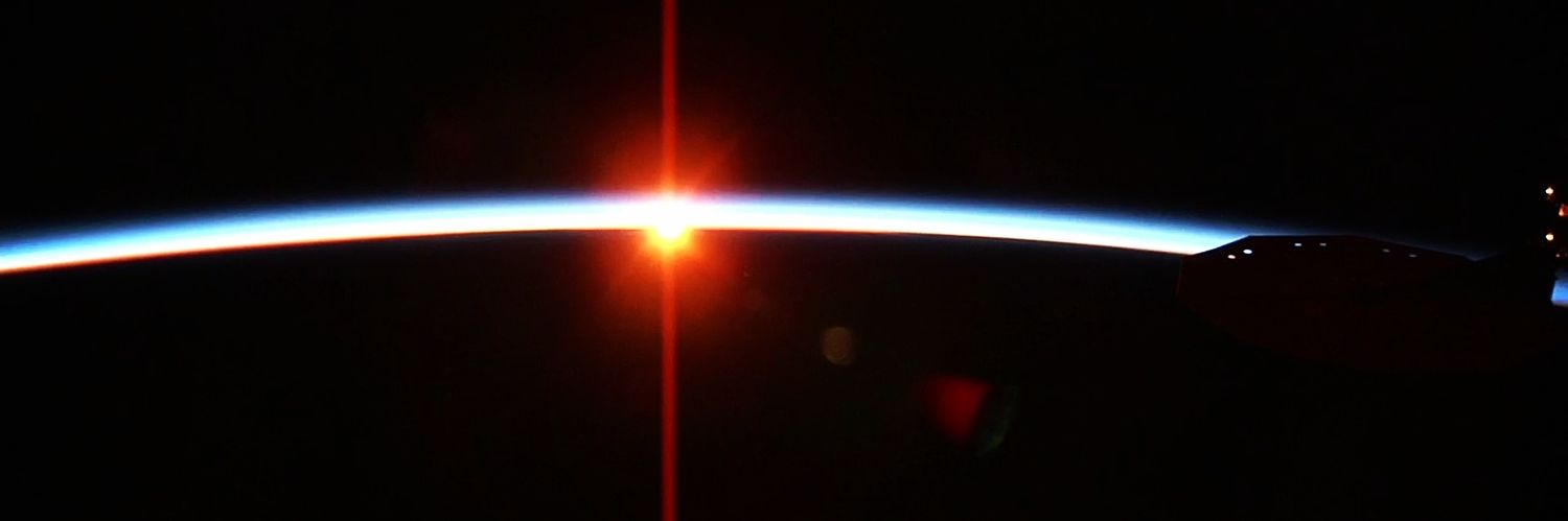 R4223's profile banner image