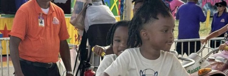 teedatee_'s profile banner image