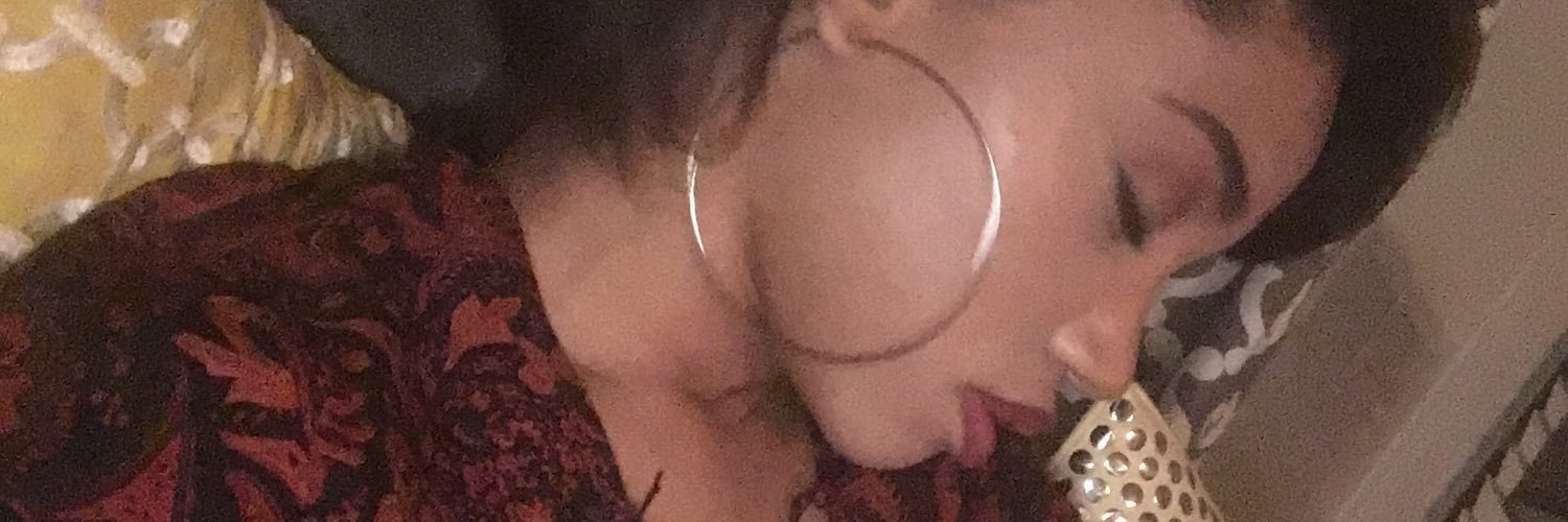 Yellow_Prettie's profile banner image
