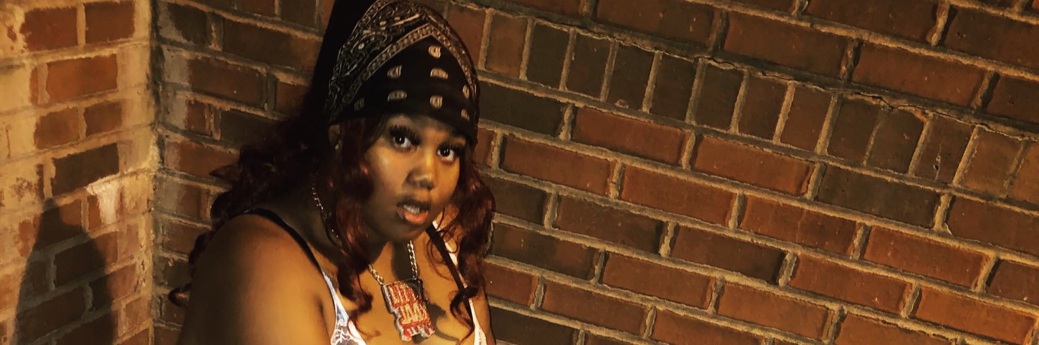 thugwithoes's profile banner image