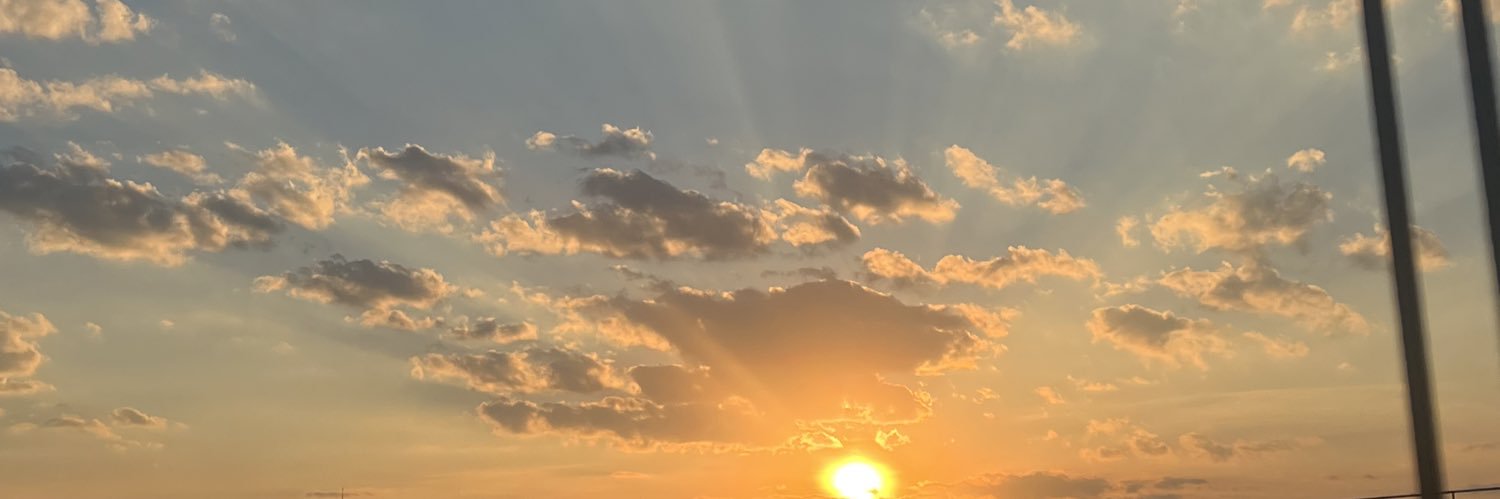lexi_prieto's profile banner image