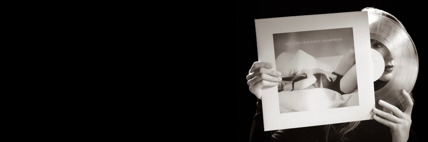 _shesart's profile banner image
