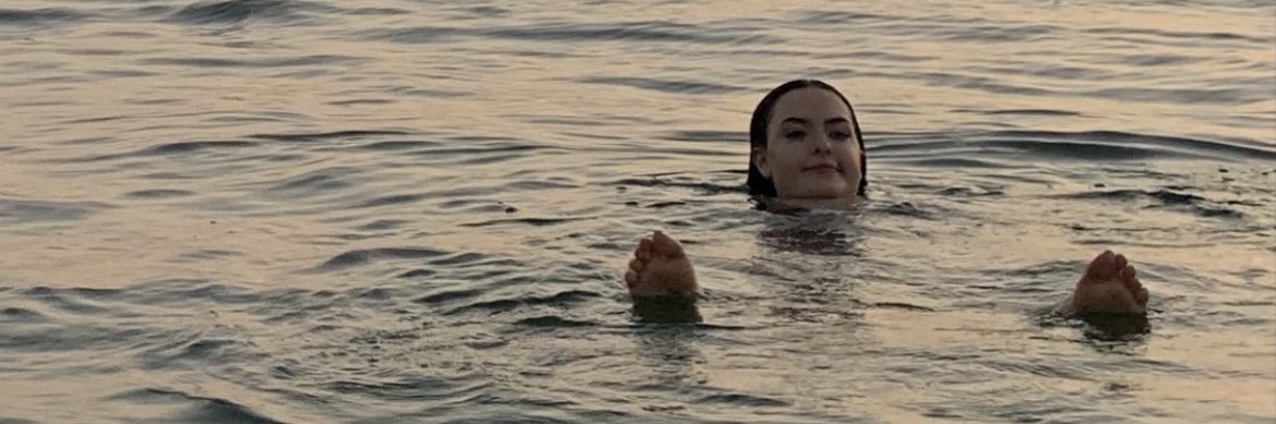 ellenoflynn_'s profile banner image
