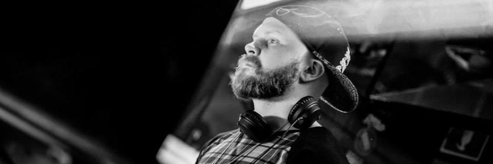 DJLuoma's profile banner image
