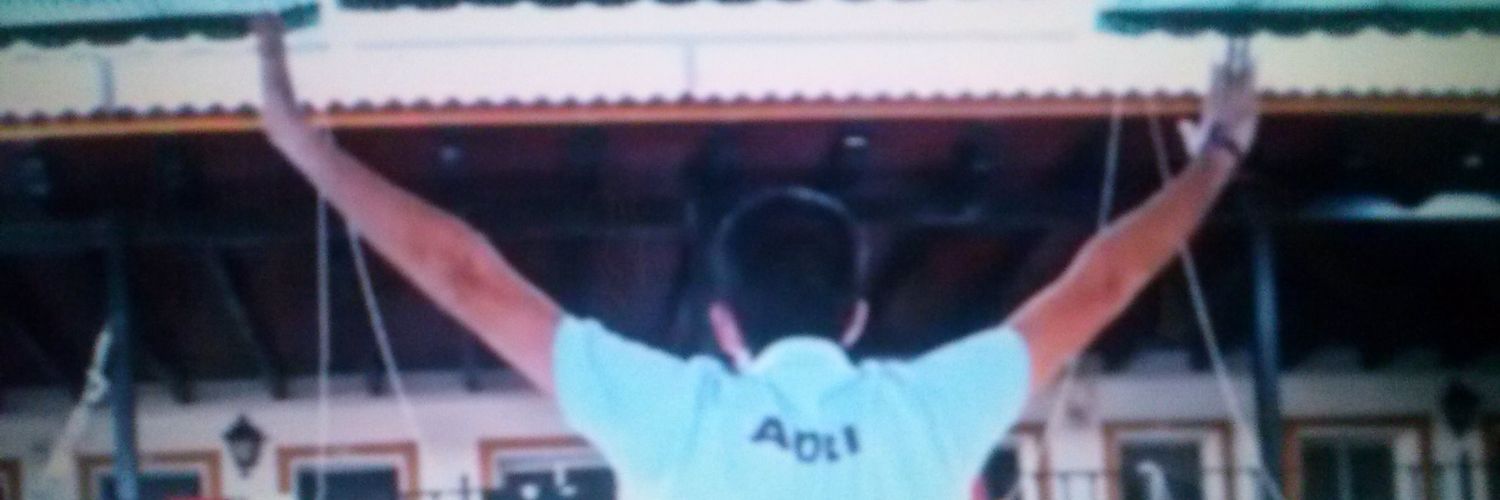 adryrbb's profile banner image