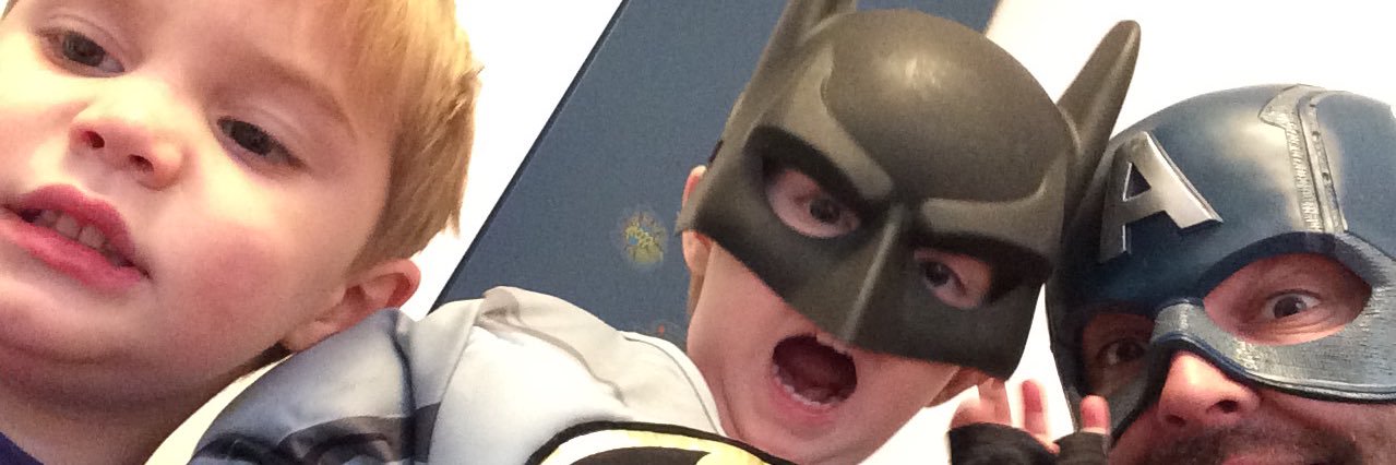 Darren Izzard banner