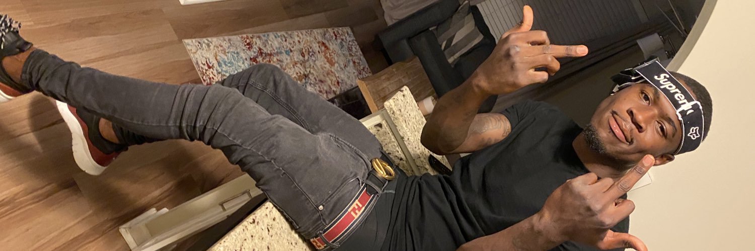 __MoneyHungry's profile banner image