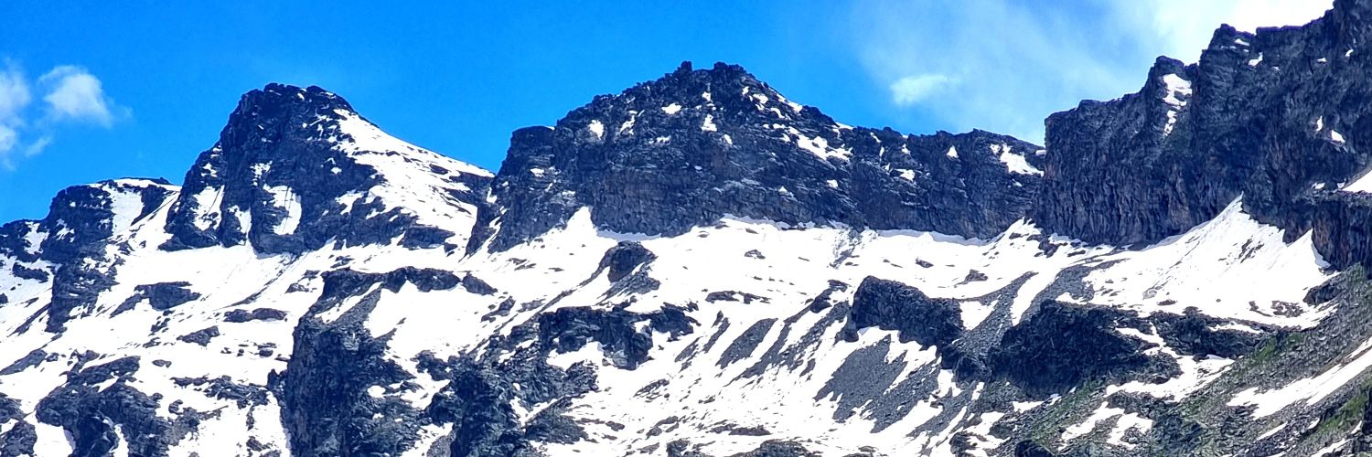 guycollinson's profile banner image
