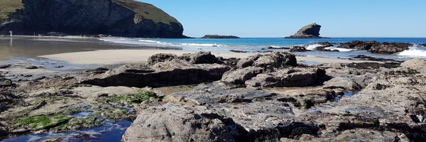 Laura_Crombie Profile Banner