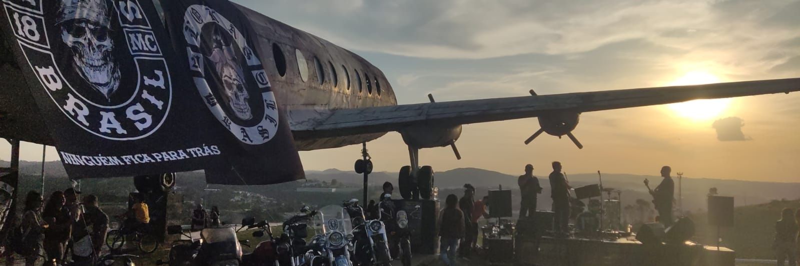 raulimbraz's profile banner image