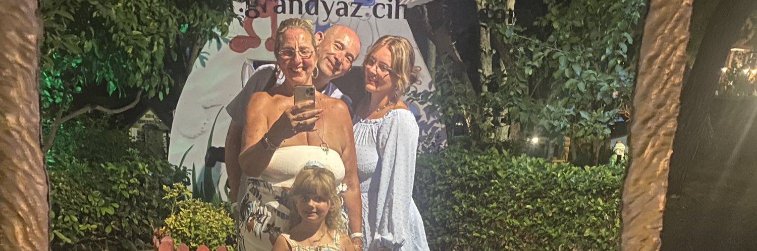DebsySmith's profile banner image