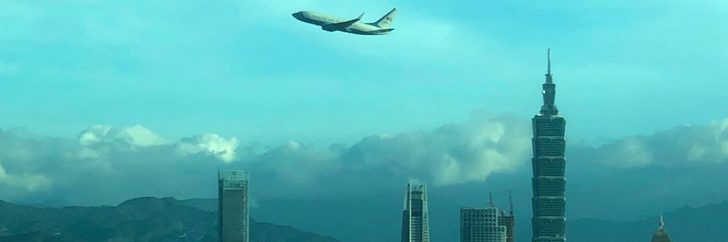 garrettliang's profile banner image