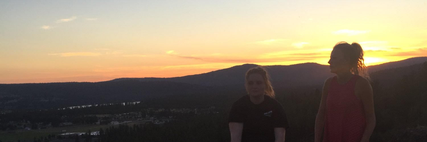 lindyholsten's profile banner image