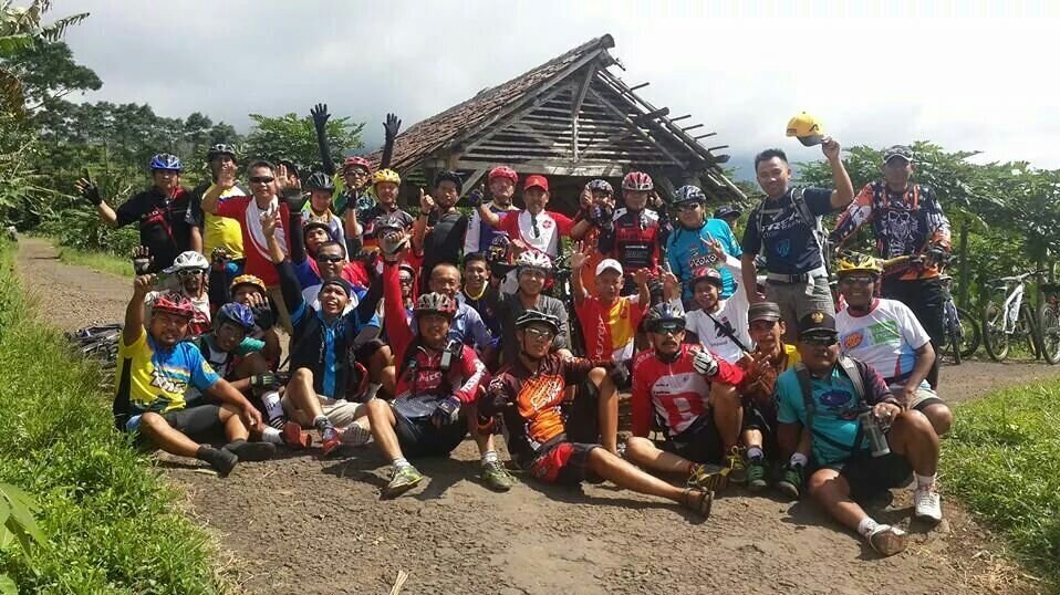 ISSK_Kuningan's profile banner image