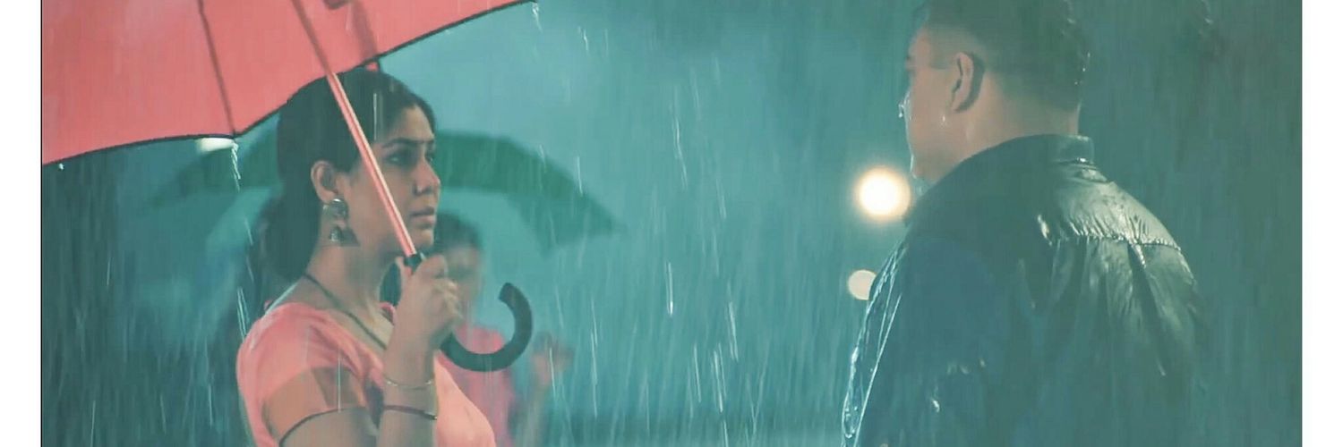 19Radhika's profile banner image
