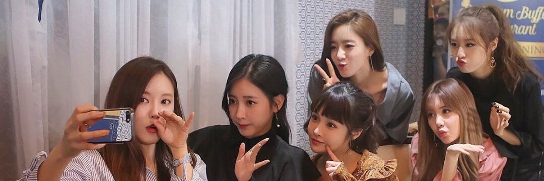LovelyMayDay's profile banner image