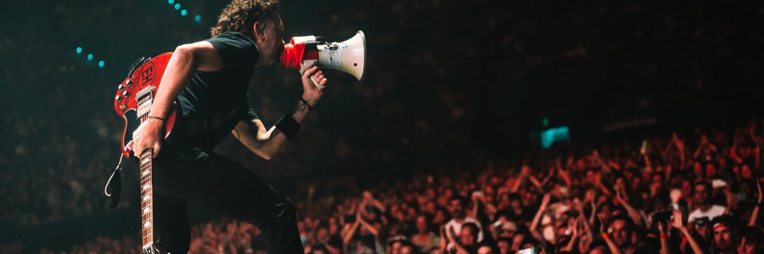 GiveItAll35's profile banner image