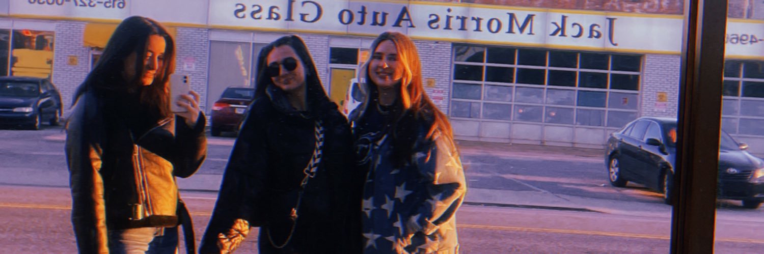 DanielleyKelly's profile banner image