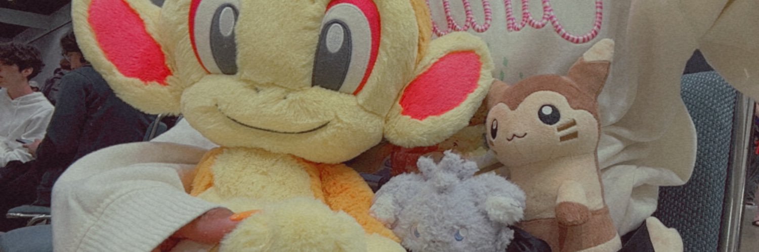 imwetknee's profile banner image