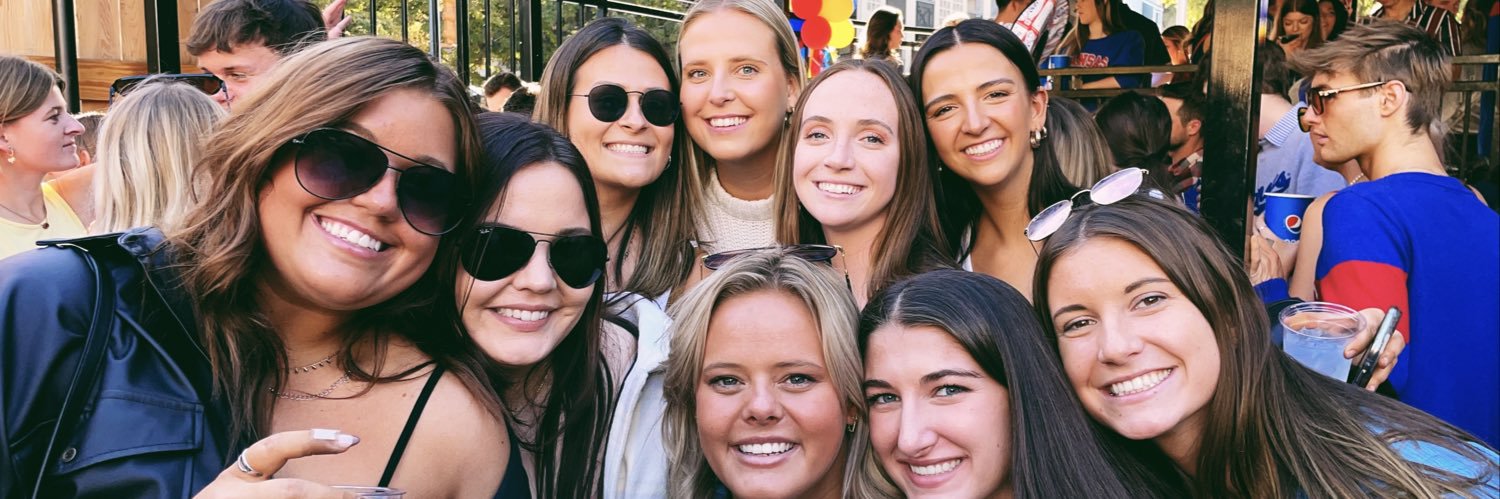 AshlynHeiland's profile banner image