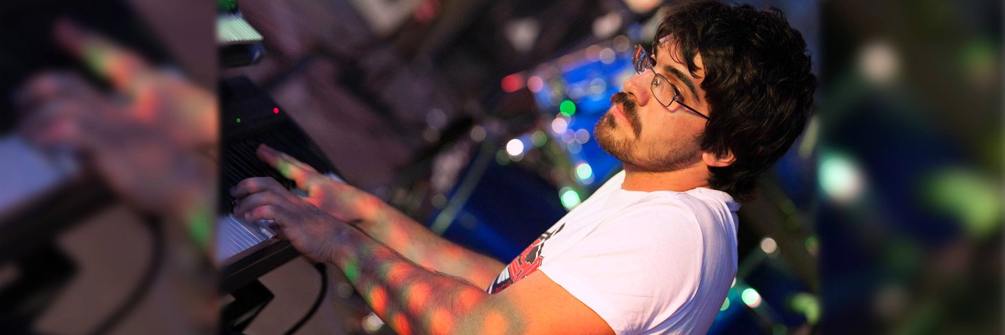 SamueleSalerno's profile banner image