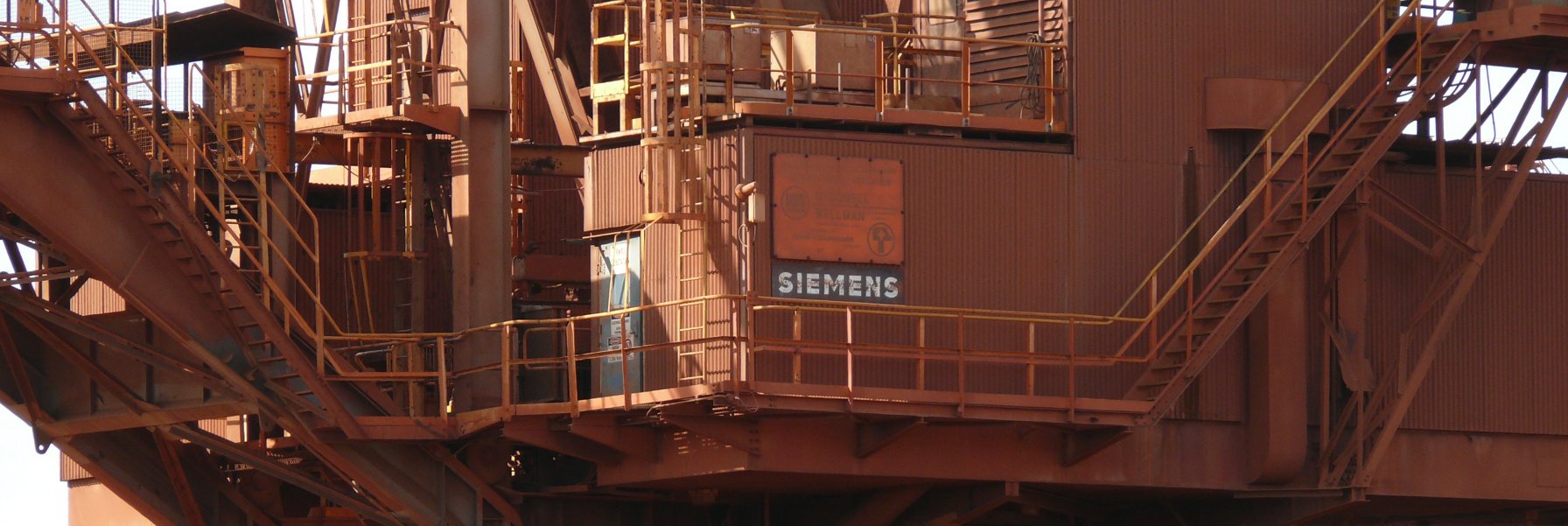 Gerhard Stauß banner