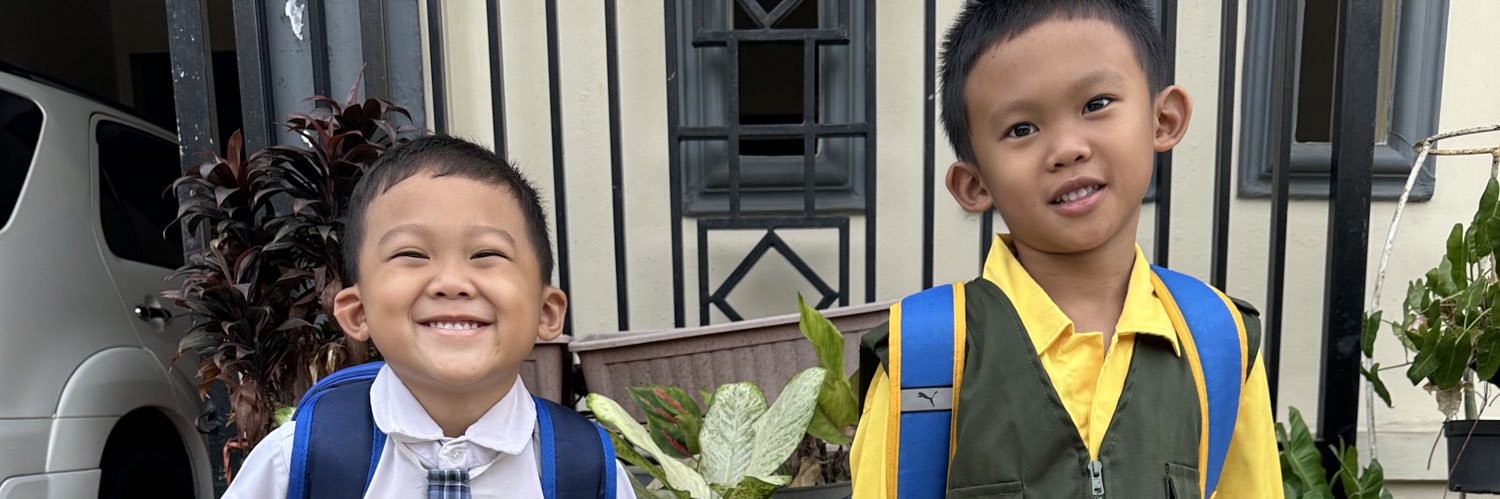 Dinda Pütri Dona banner