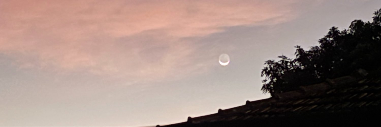maisqqisso's profile banner image