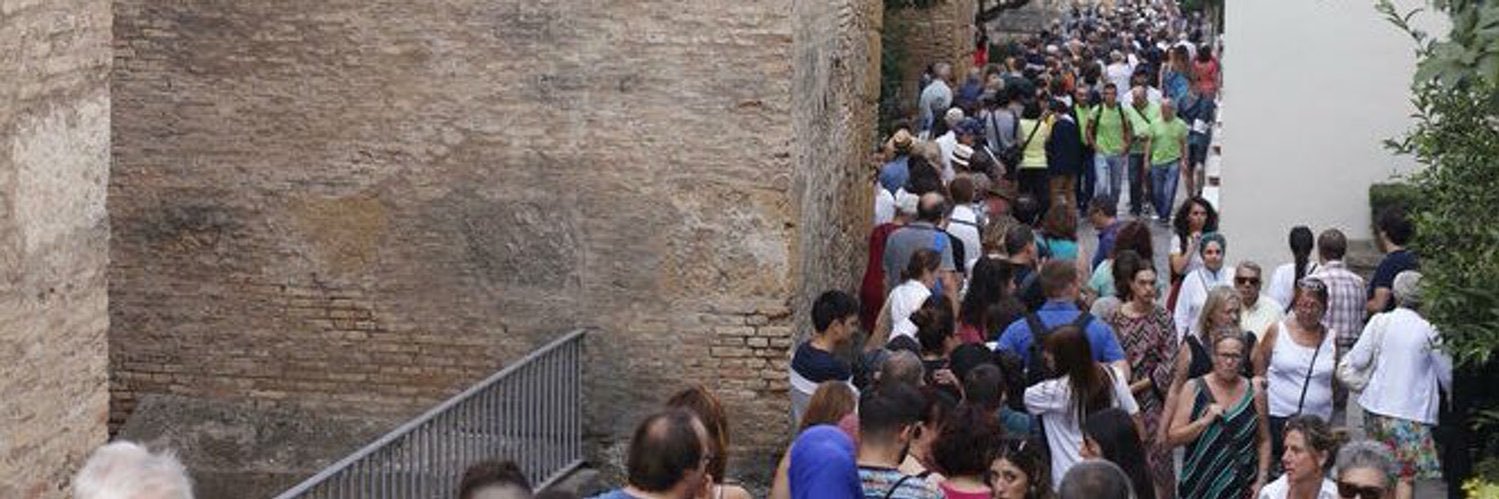 Asociación de Víctimas Del Turismo banner