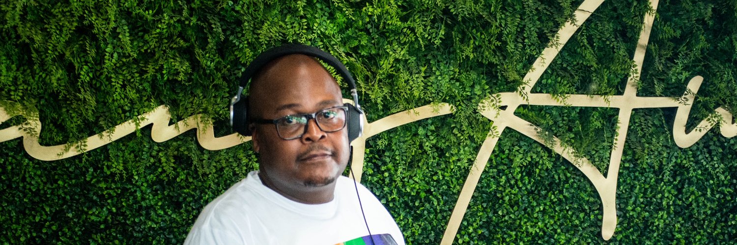 JimmyHouz's profile banner image