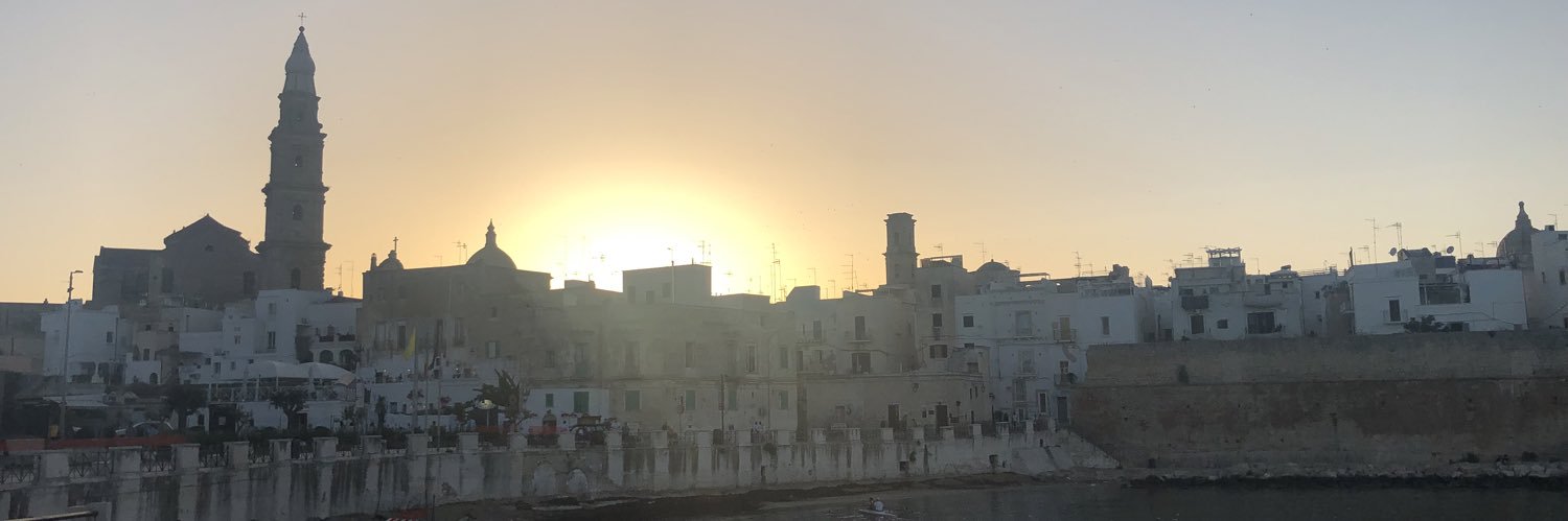 Moritz Küpper banner