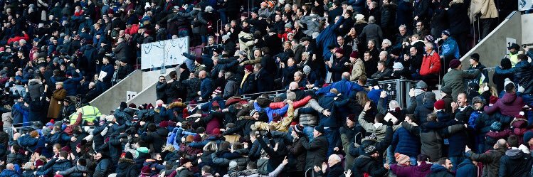 Daniel Thomson banner