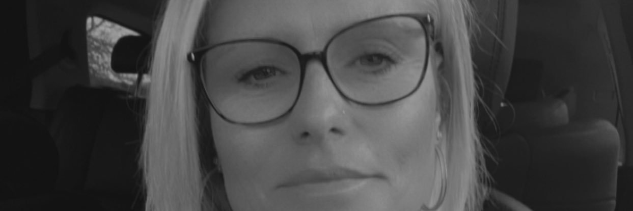 lynzihawks's profile banner image