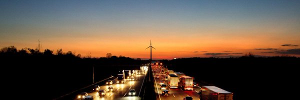 dpalni Profile Banner