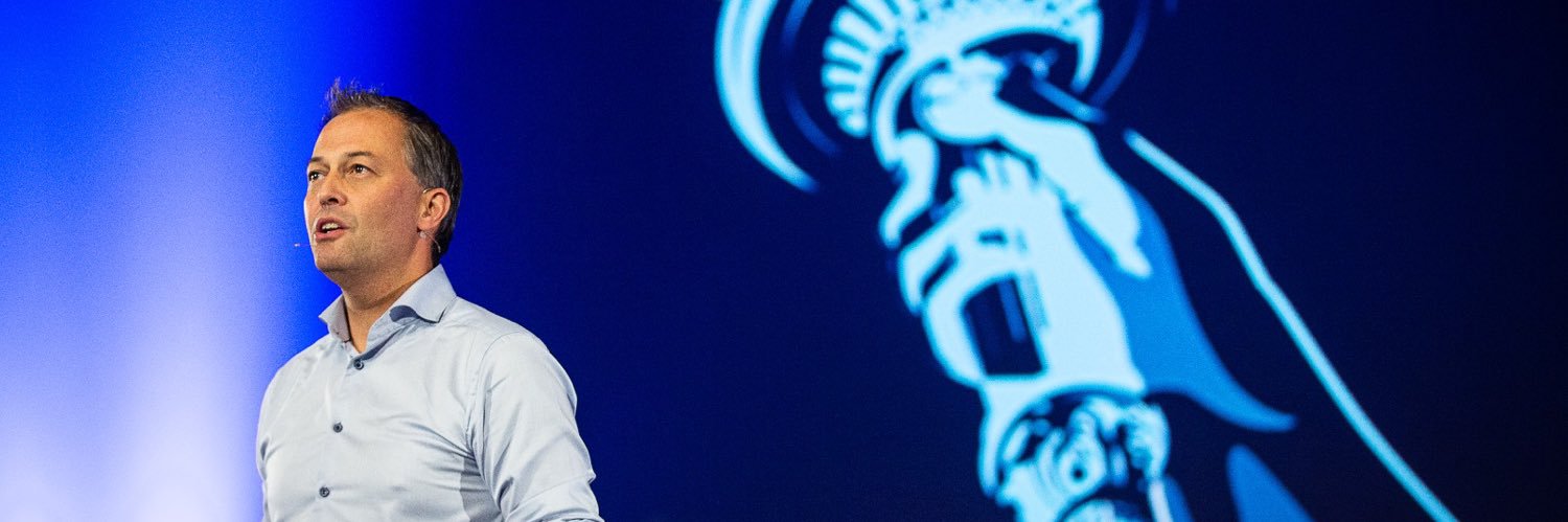 Egbert Lachaert banner