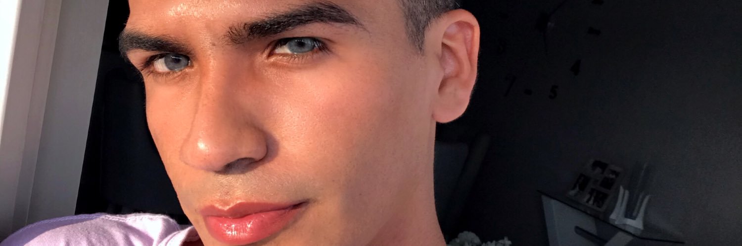 edwgrzon's profile banner image