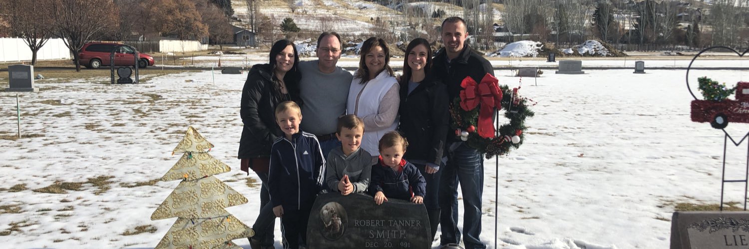 kaleysmith33's profile banner image