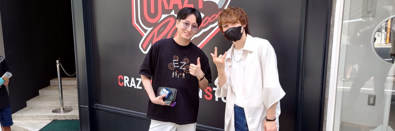 73sho73's profile banner image