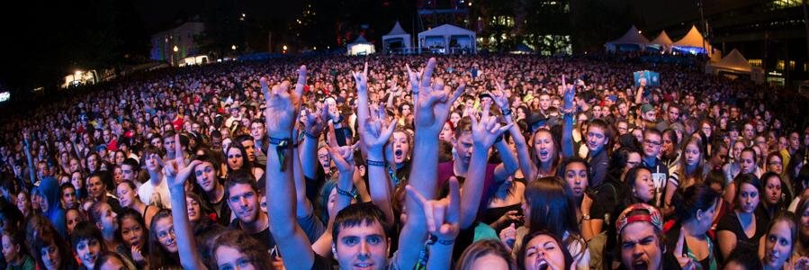 fiestaquebec's profile banner image